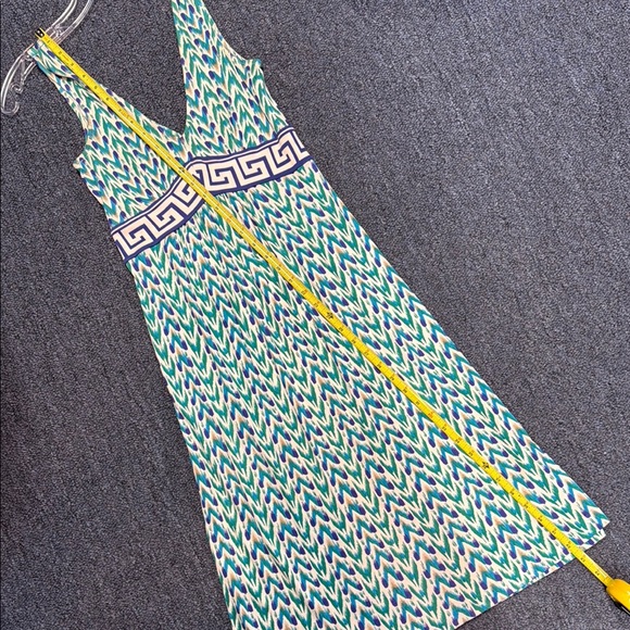 Vintage Diane Von Furstenberg Stylish Green Patterned Tank Dress, size 2 - Picture 10 of 10